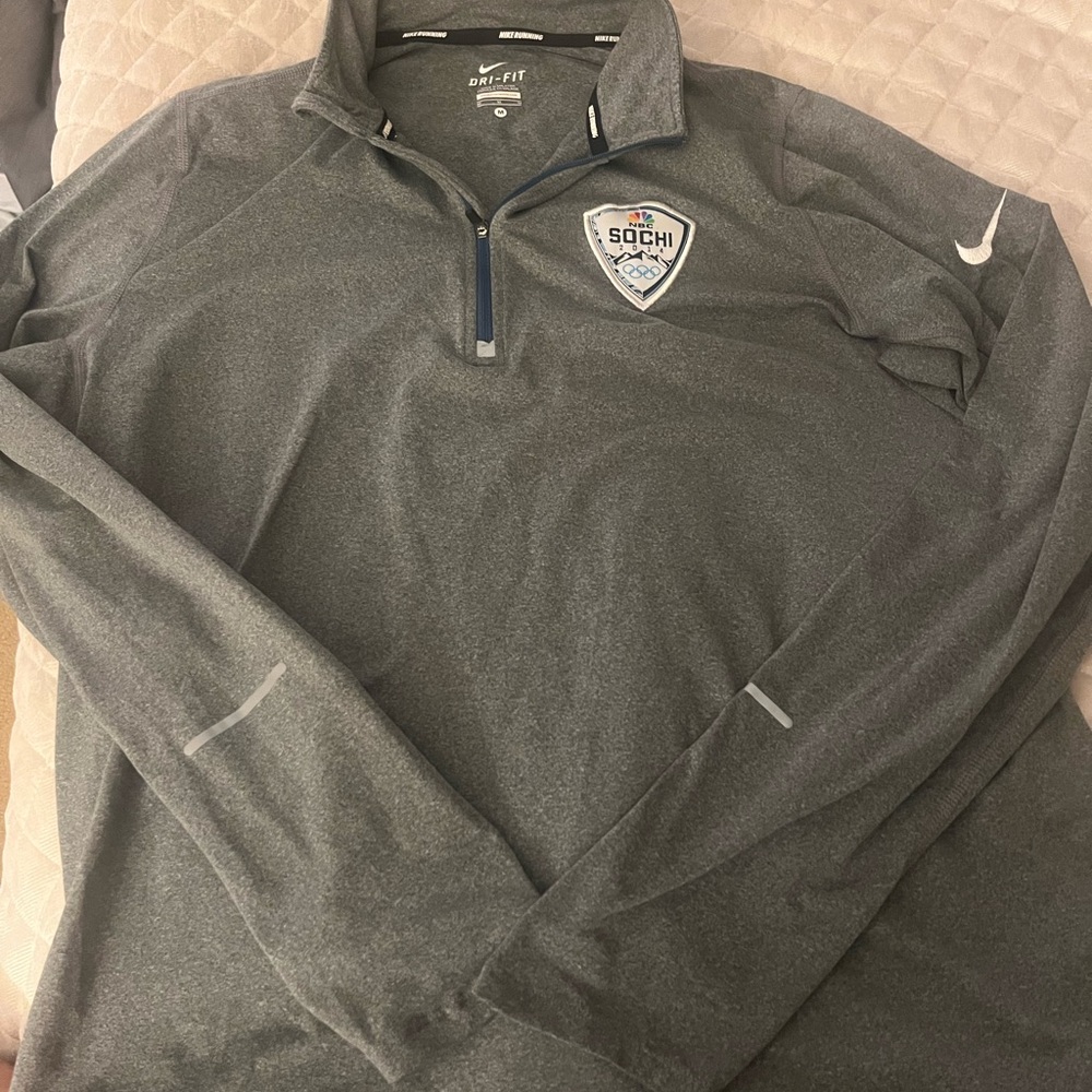 Nike 2014 Winter Olympics Sochi men’s M quarter zip